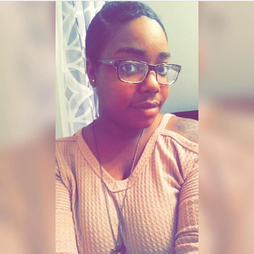 Meet your Posher, Tiera